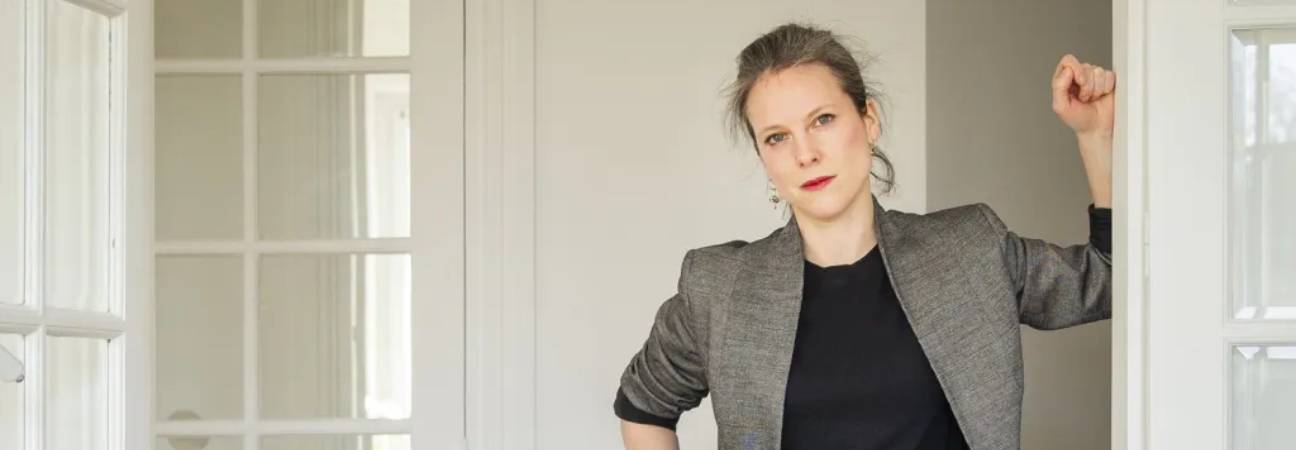qui est lucie castets