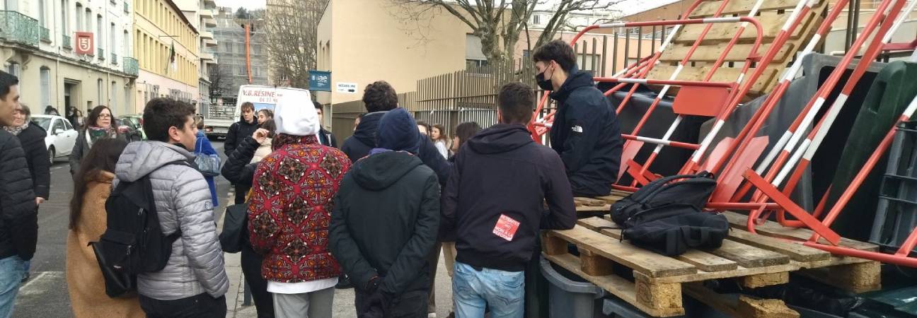 blocage universite ce que dit la loi
