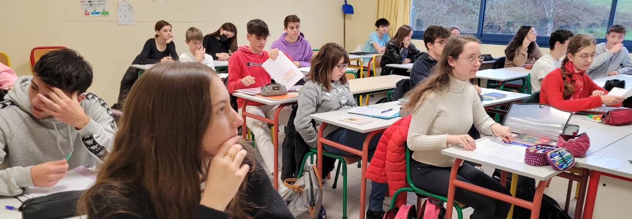 debouches bac stmg