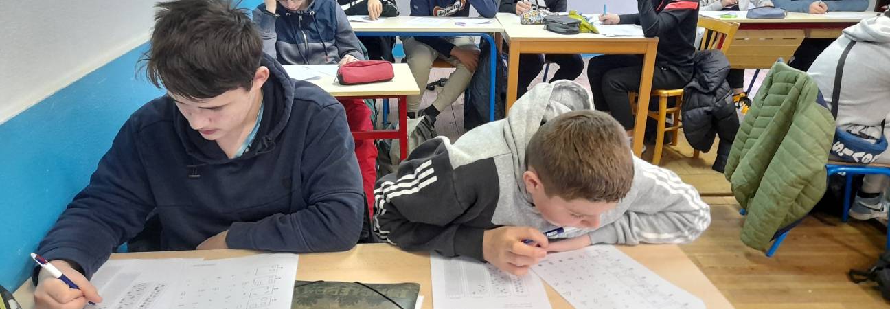 emploi du temps classe 3eme