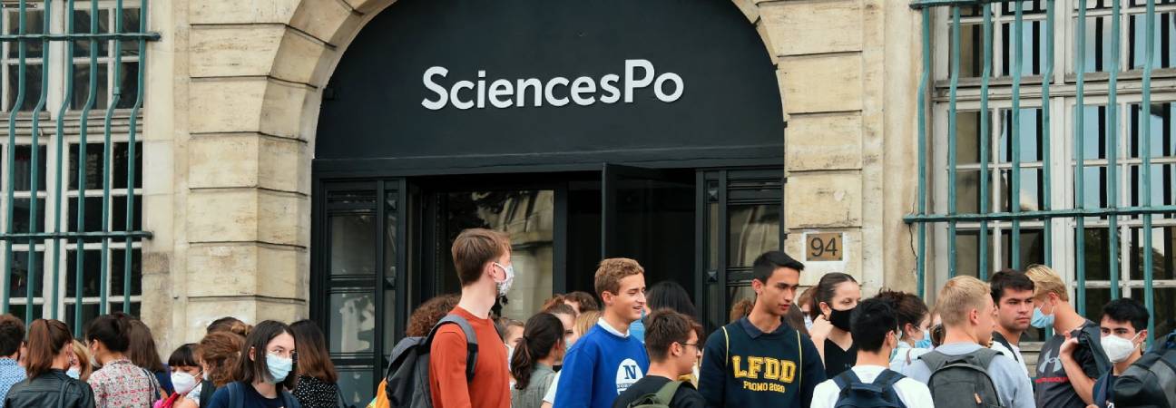 que faire apres science po