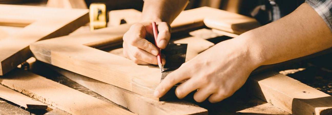 travailler dans le bois