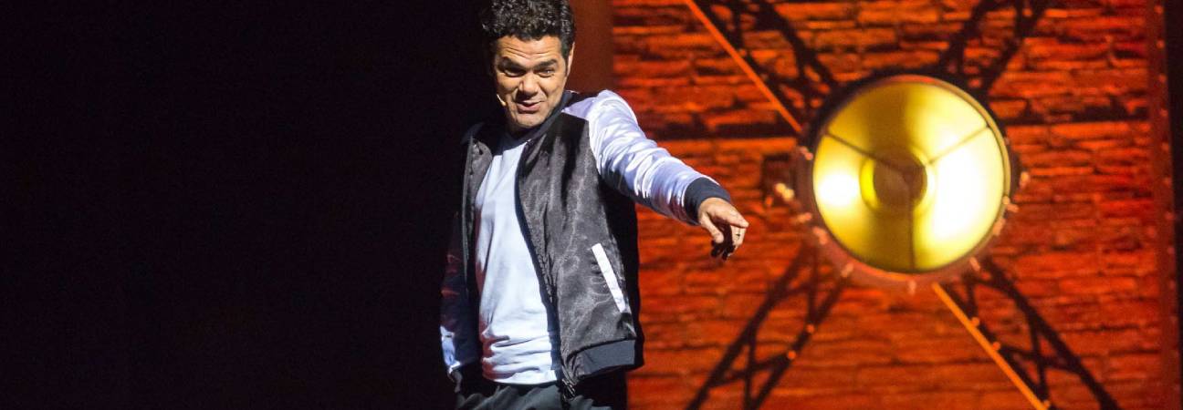 jamel debbouze histoire main