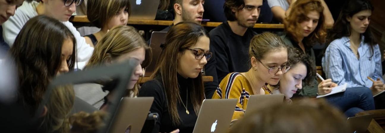 que faire apres licence droit