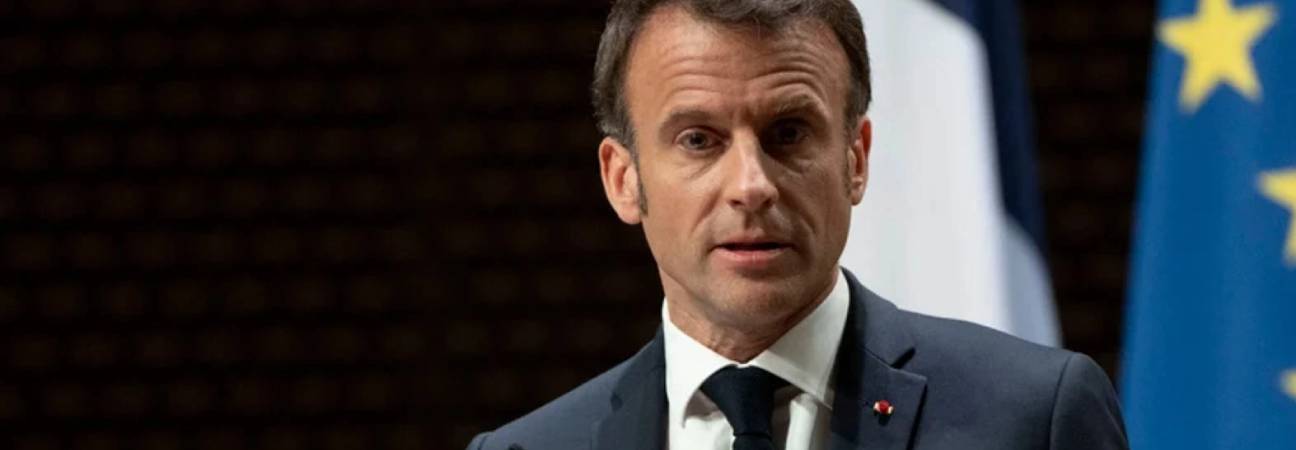 macron demission