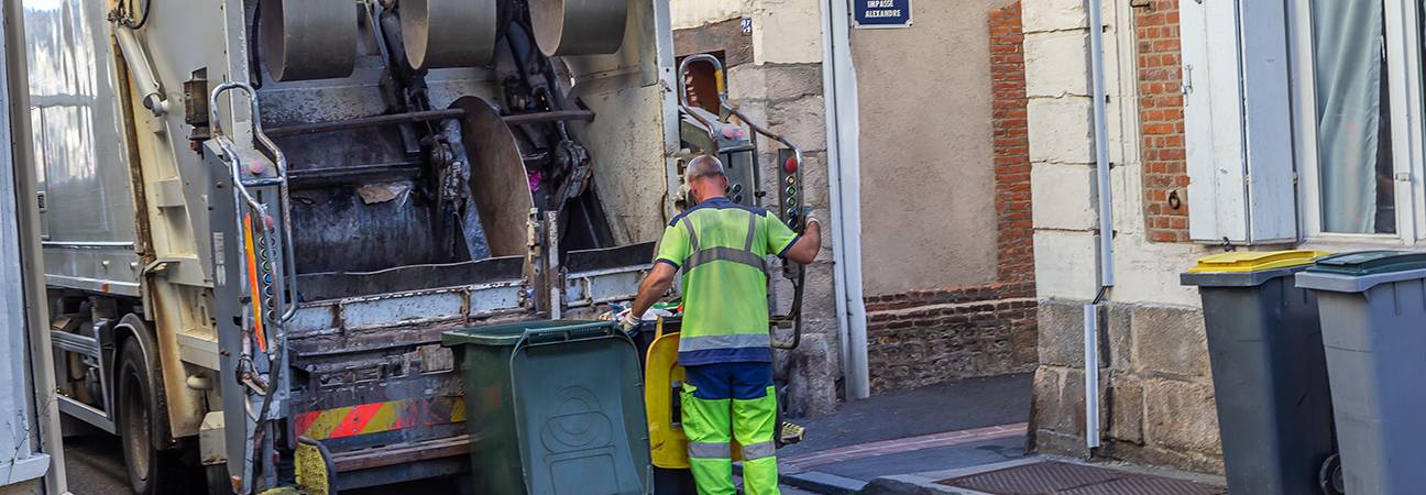 vetements poubelle interdiction