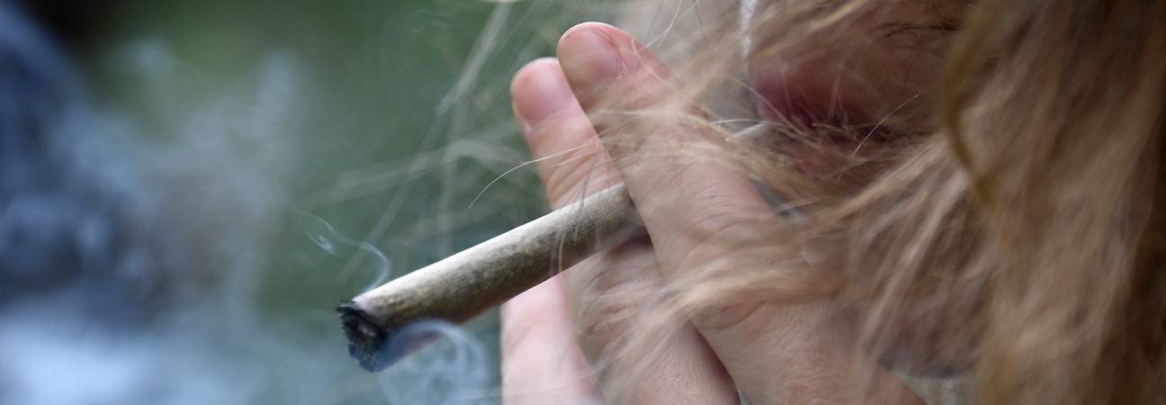 fumer cannabis avc