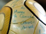 ballon autographe neymar