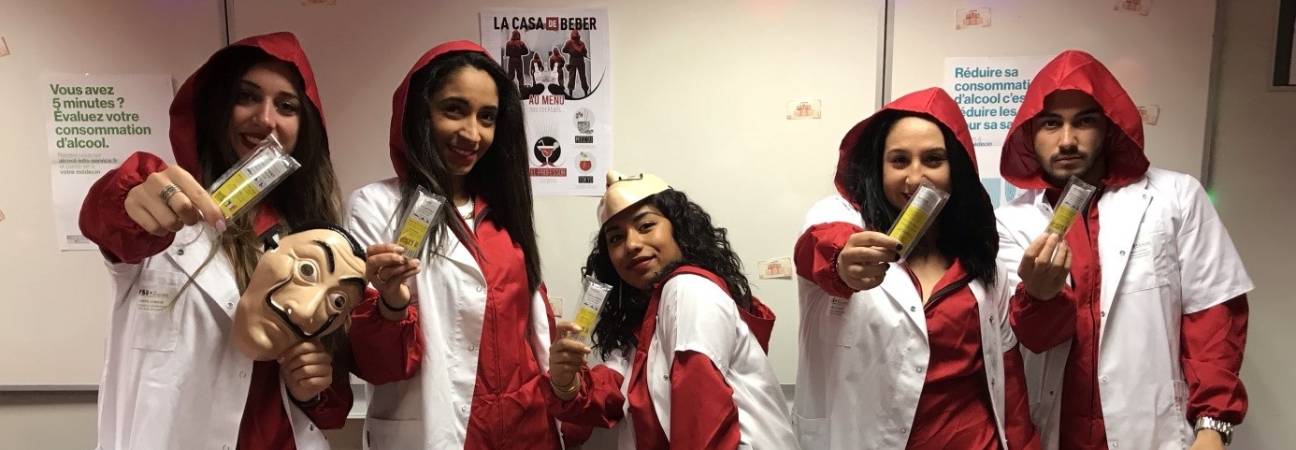étudiants école de commerce alcool