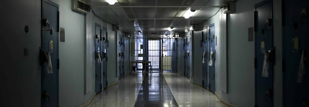 criminels prison à vie