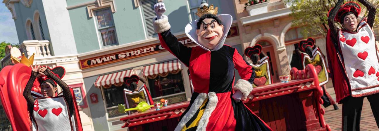 disneyland iconic vilain