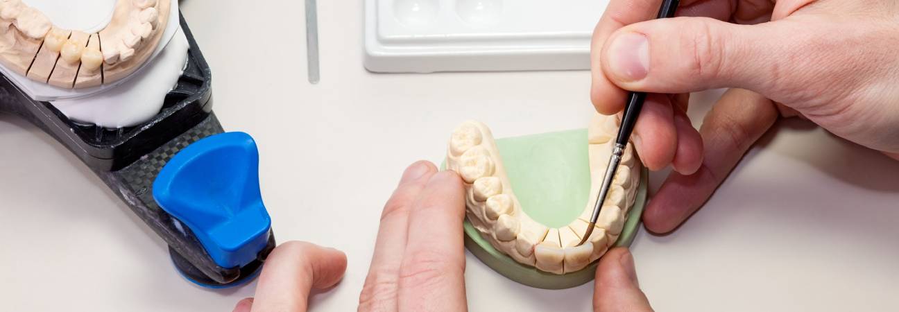 prothesiste dentaire