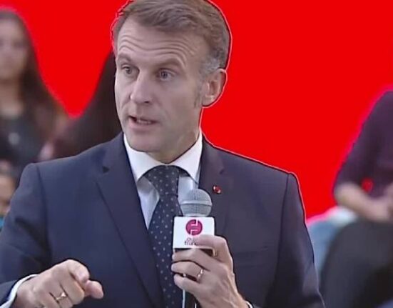 Macron réseaux sociaux