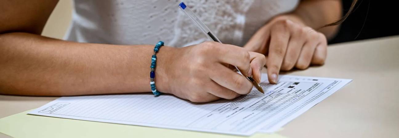 corrigé bac francais 2026