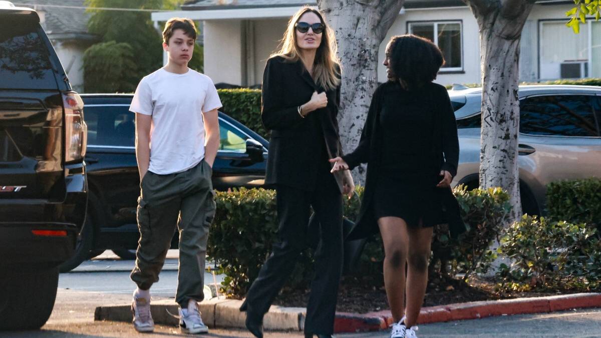 angelina jolie los feliz