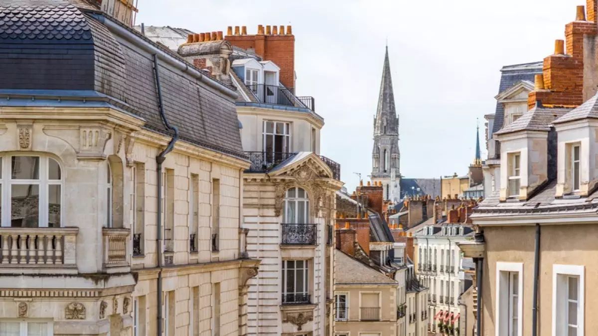 salaire moyen 75m2